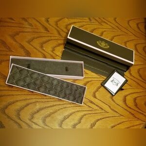 Juicy Couture Brown Pink Watch Gift Box Drawer Manual Tufted Presentation Luxury